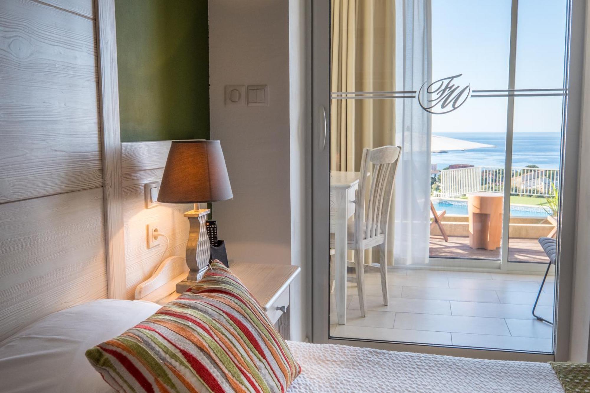 Hotel Funtana Marina L'Ile-Rousse  Ngoại thất bức ảnh