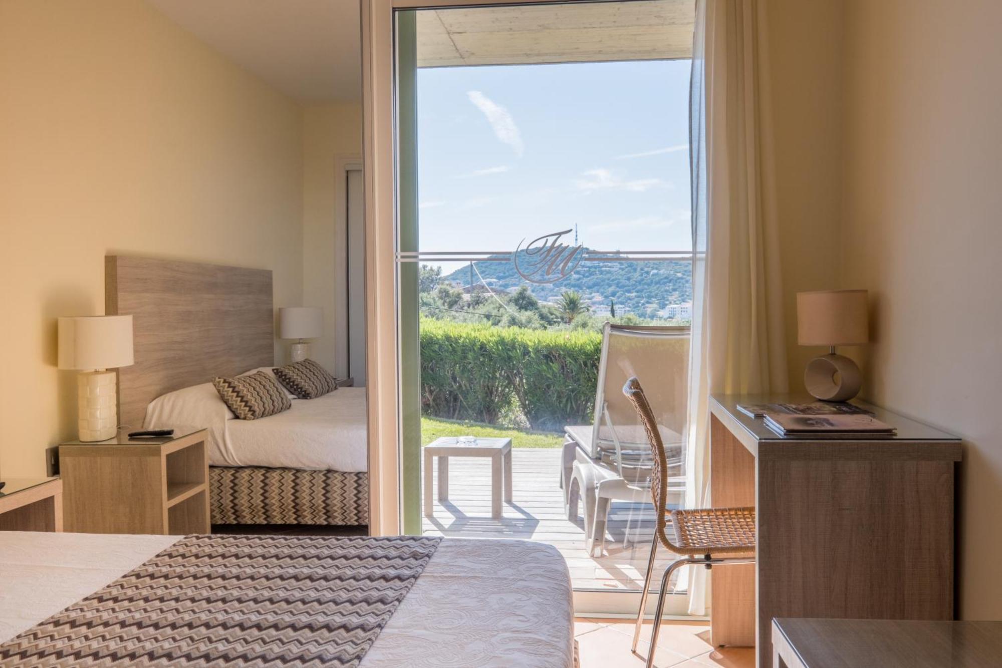 Hotel Funtana Marina L'Ile-Rousse  Ngoại thất bức ảnh